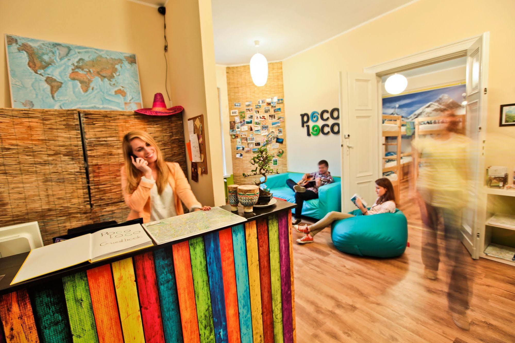 Poco Loco Albergue